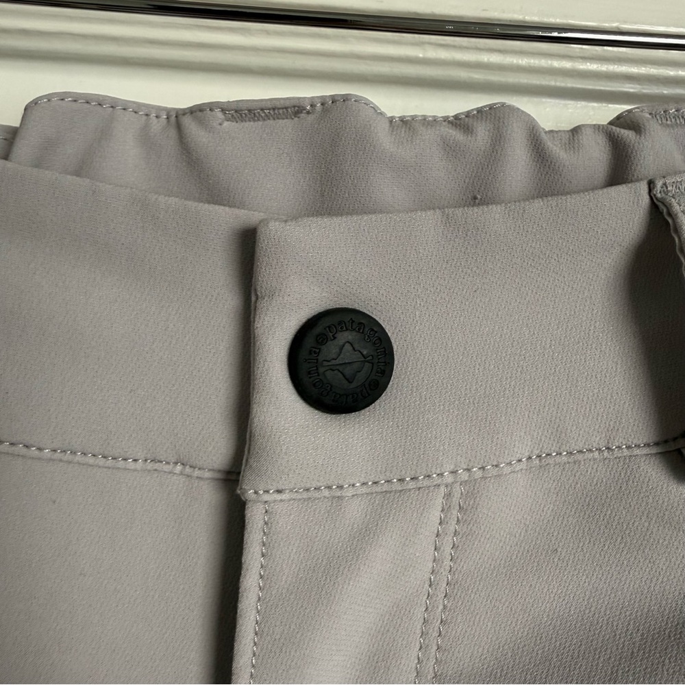 PATAGONIA Alpine Guide Soft Shell Stretch Pants in Light Gray size 8 - Picture 7 of 9